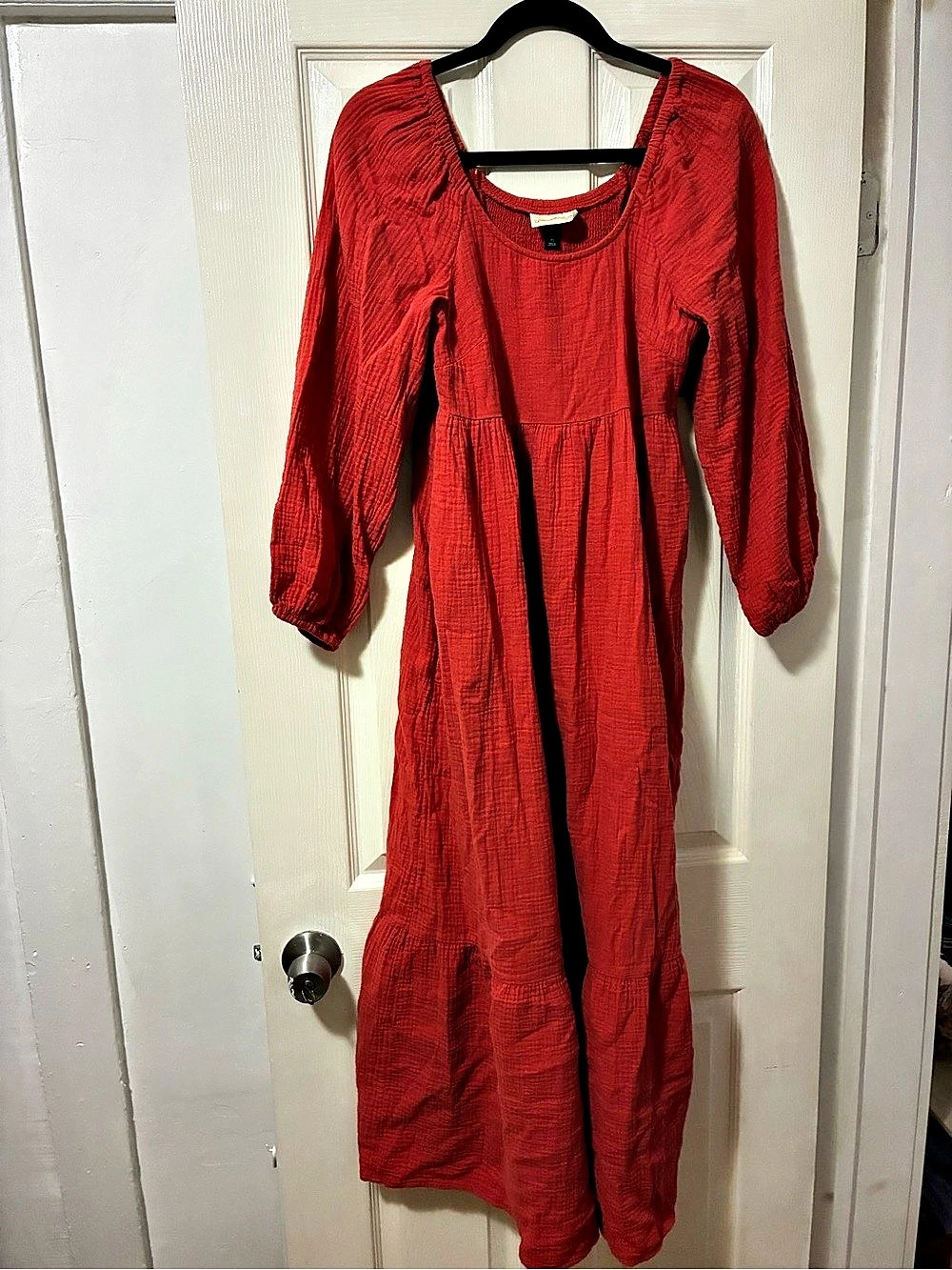 Universal Threads Red Maxi Dress Size XS Like New